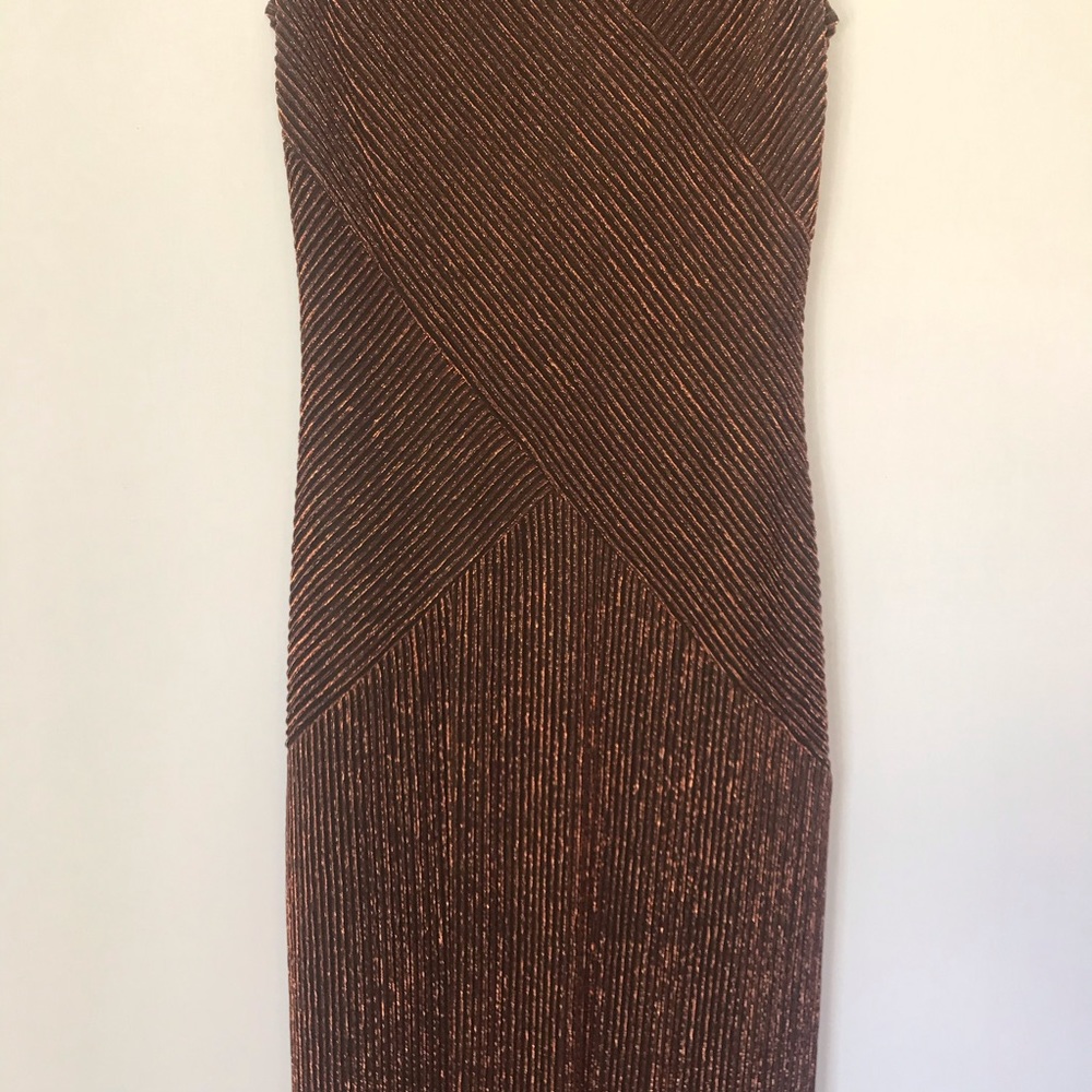 Joseph Ribkoff Couture Metallic  beautiful Formal Gown final price - Picture 4 of 11